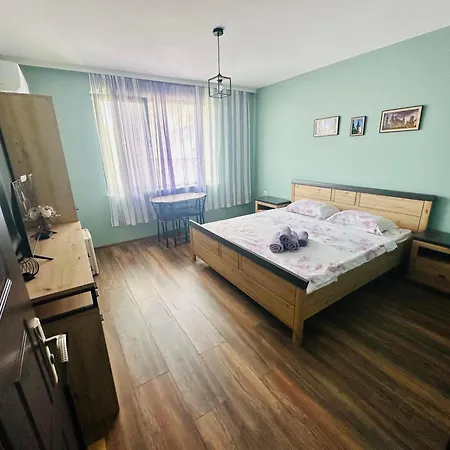 Vyara 56 Apartman Várna